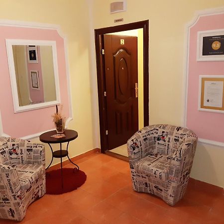 Guest House Villa Lord Novi Sad Dış mekan fotoğraf