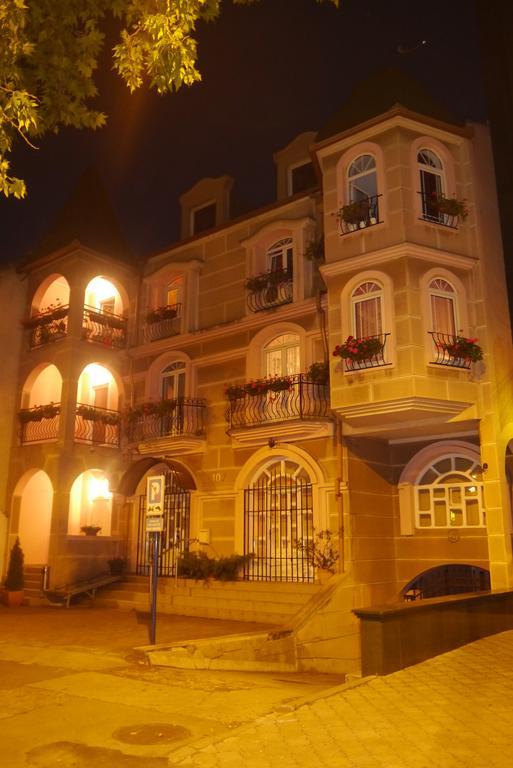 Guest House Villa Lord Novi Sad Dış mekan fotoğraf