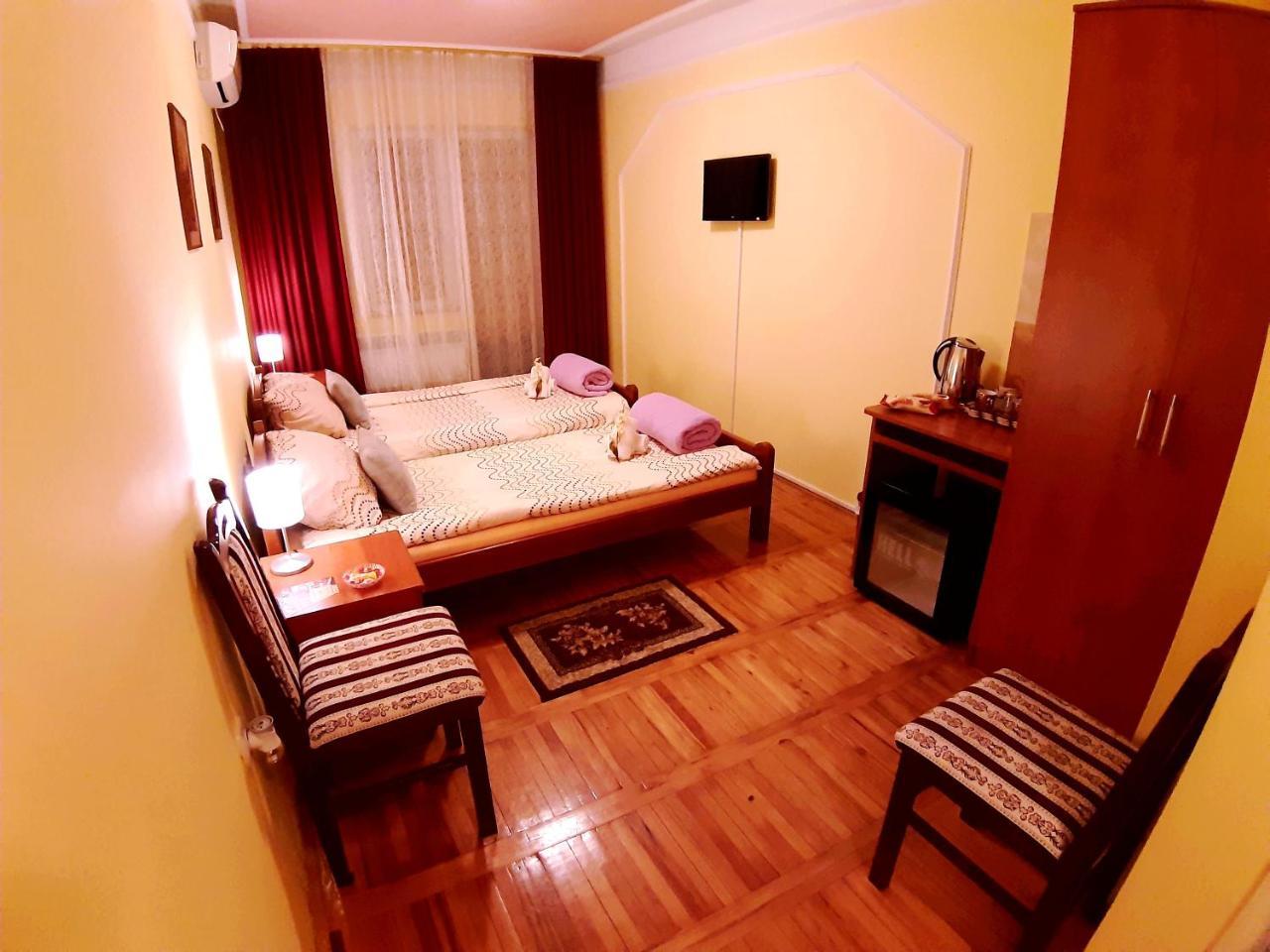 Guest House Villa Lord Novi Sad Dış mekan fotoğraf