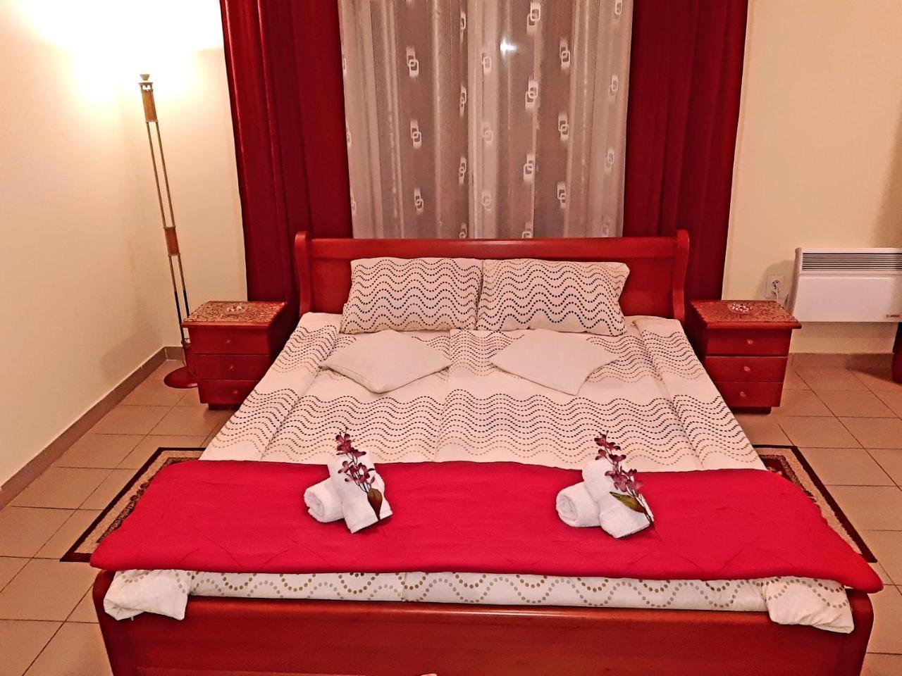 Guest House Villa Lord Novi Sad Dış mekan fotoğraf